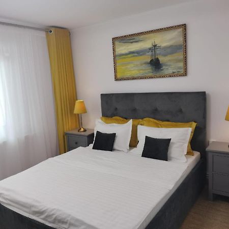 קונסטנצה Apartament Faleza Nord מראה חיצוני תמונה